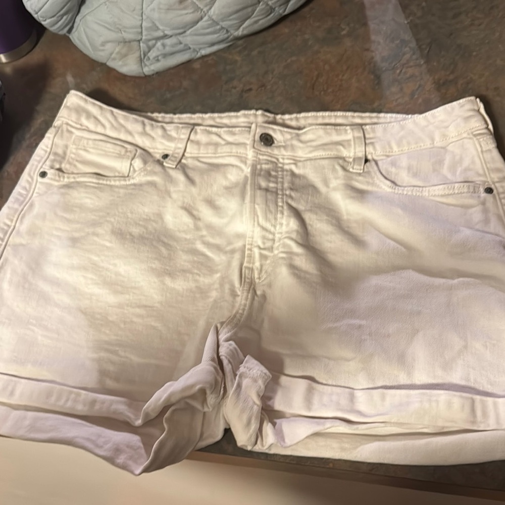 Old Navy Women's Light Denim Shorts